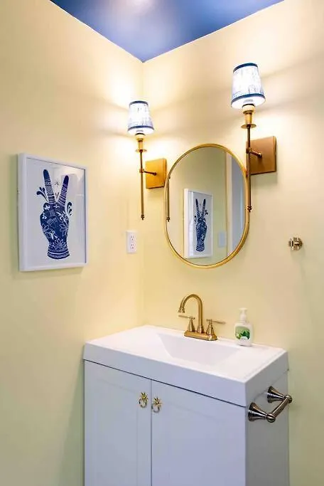 Blueberry Lemondrop Germantown 2 Bedroom Apartment Louisville