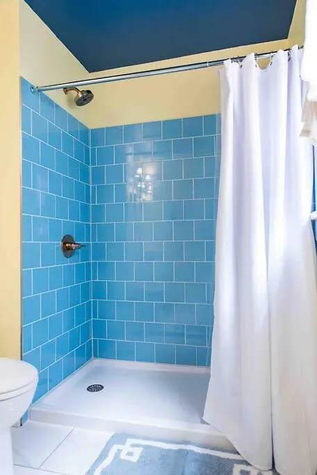 Blueberry Lemondrop Germantown 2 Bedroom Apartment Louisville USA
